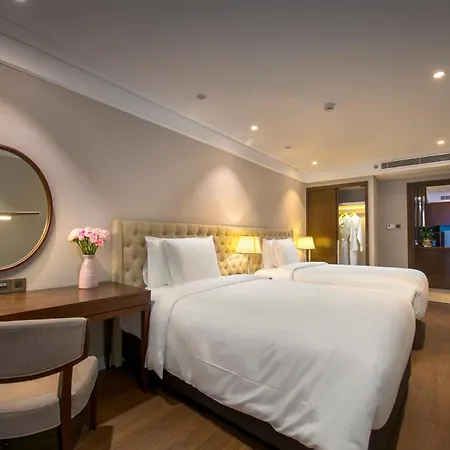 Luxurious Ocean View Suites - My Khe Beach Front - Hinata Apartment Da Nang Exterior photo