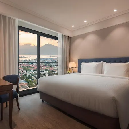 Luxurious Ocean View Suites - My Khe Beach Front - Hinata Apartment Da Nang Exterior photo