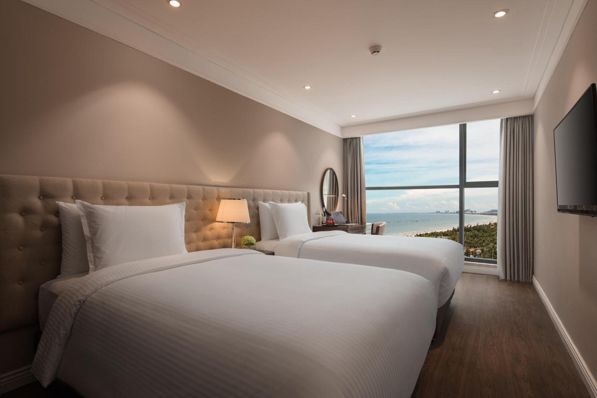 Apartment Luxurious Ocean View - My Khe Front - Hinata Da Nang
